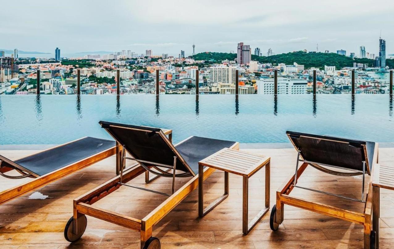 Amazing Infinity Pool Condo Next To The Beach パッタヤー エクステリア 写真